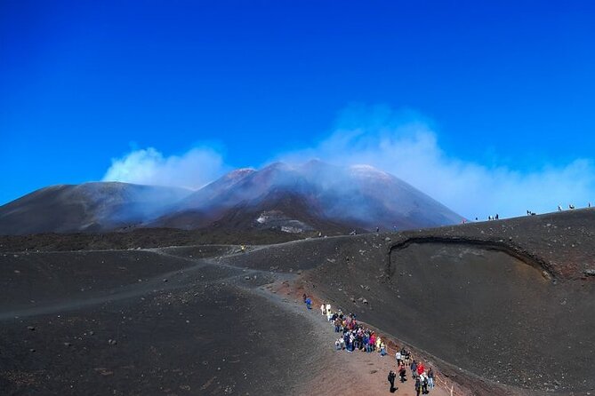 Private and Guided Tour on Etna with Wine Tasting included - Valle del Bove gives Etna a larger sense of scale