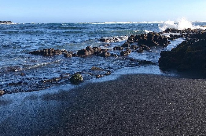 Private Big Island Kona Volcanoes and Waterfalls Tour - Is $950 good value for up to three people?
