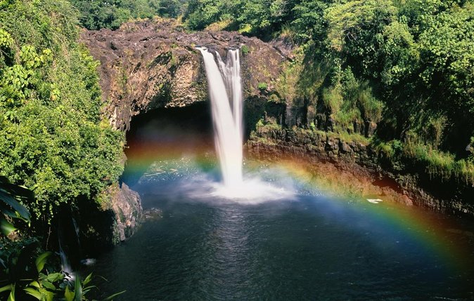 Private Big Island Tour: Coffee, Beaches, Volcanos, Waterfalls - Seeing Hilo from Banyan Drive to Coconut Island