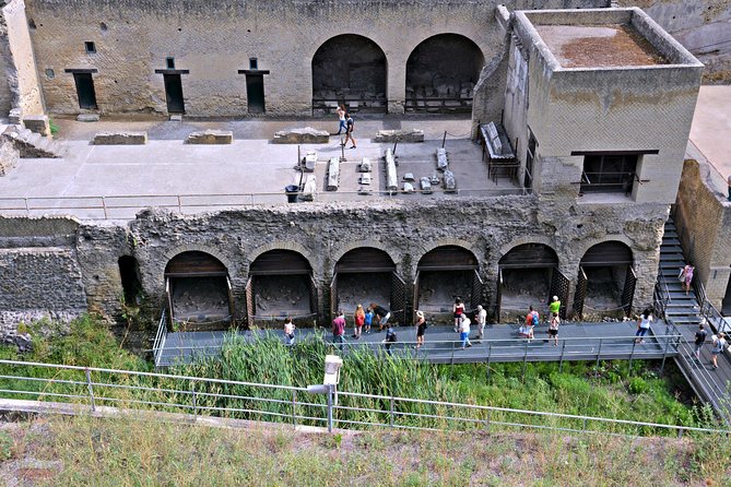 Private Day Tour to Vesuvius, Herculaneum & Pompeii with Pick Up - Cost, lunch, and what the price really covers