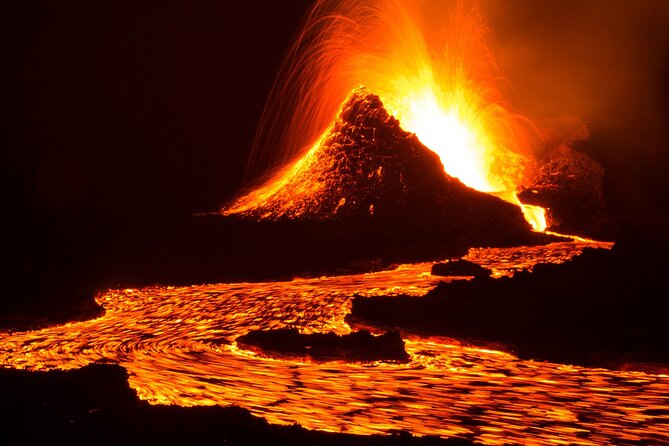 Private Full-Day Tour to Geldingadalir Active volcano from Reykjavik - What to expect at the volcano
