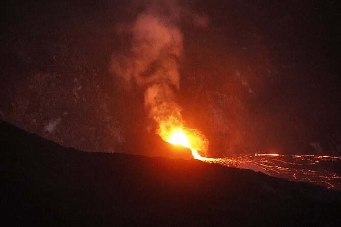 Private Guide Meet In Hawaii Volcanoes National Park - Photos, snacks, and the small touches
