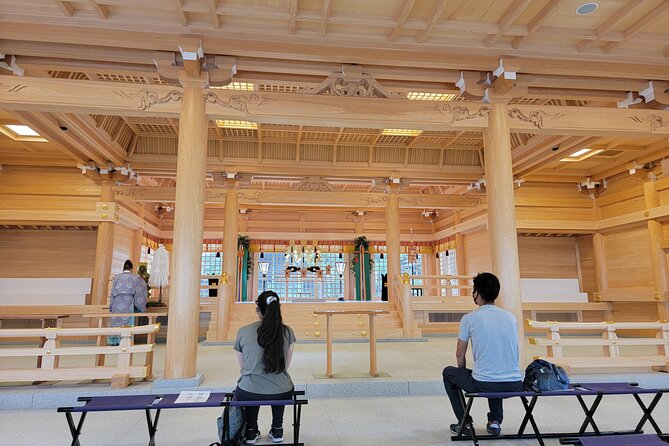 Private guided tour: Mt. Aso volcano, grasslands, Aso Shrine - Optional hot spring finish near Aso Station