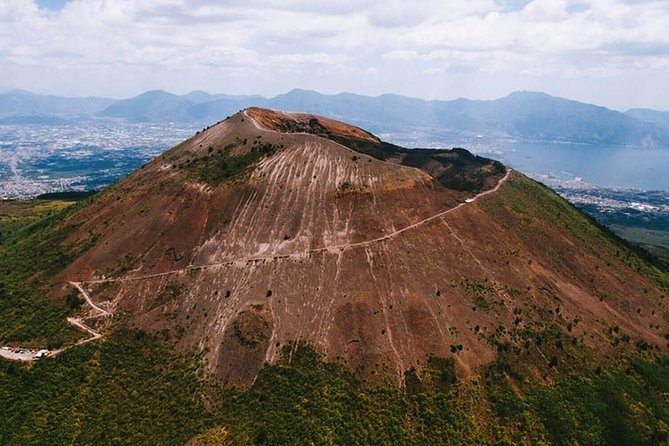Private Half-Day Tour of Mt. Vesuvius - Why the private transport is worth considering