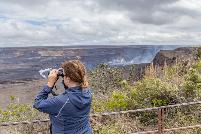 Private - Hawaii Volcanoes NP and Black Sand Beaches Tour - The photo package and guide service