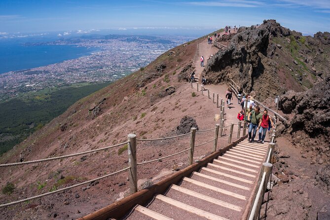 Private Pompeii and Vesuvius with Wine Tasting and Full Tickets - Pompeii begins at the city gate