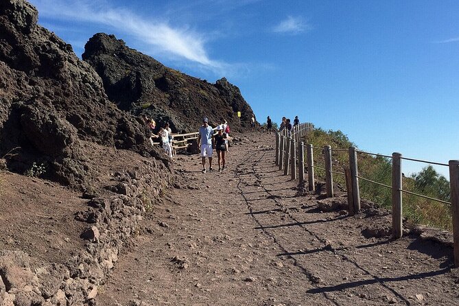 Private Pompeii, Herculaneum & Vesuvius Adventure: Wine & Lunch - Is the $381.10 price good value?