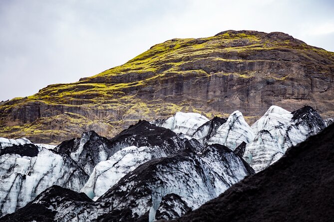 Private South Coast Fire and Ice: Glacier viewpoint & Lava Show - Vík is your practical lunch stop