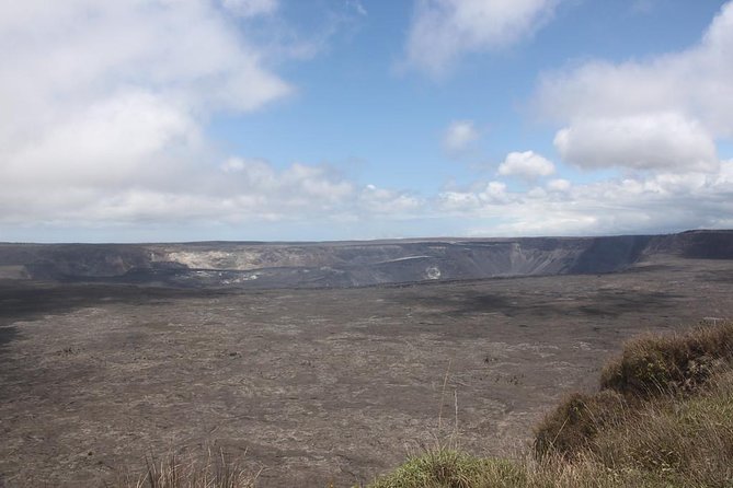 Private Tour from Hilo to Hawaii Volcanoes Natl Park Mercedes Van - Chain of Craters Road and old eruption sites