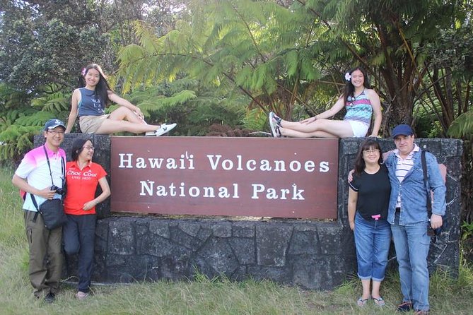 Private Tour from Hilo to Hawaii Volcanoes Natl Park Mercedes Van - What the $1,900 group price really buys