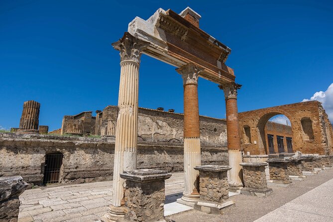 Private tour of Pompeii and Vesuvius from Sorrento or Naples - Private transport from Sorrento or Naples