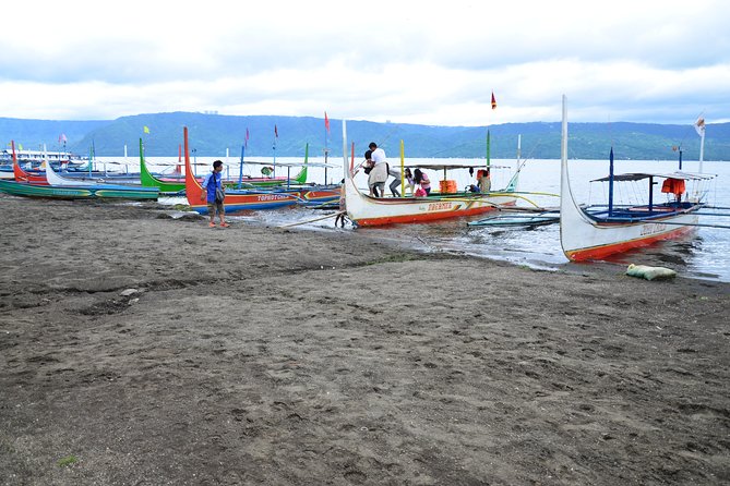 Private Tour: Tagaytay Midlands & Taal Volcano Boat Ride - Palace in the Sky and what may not be guaranteed
