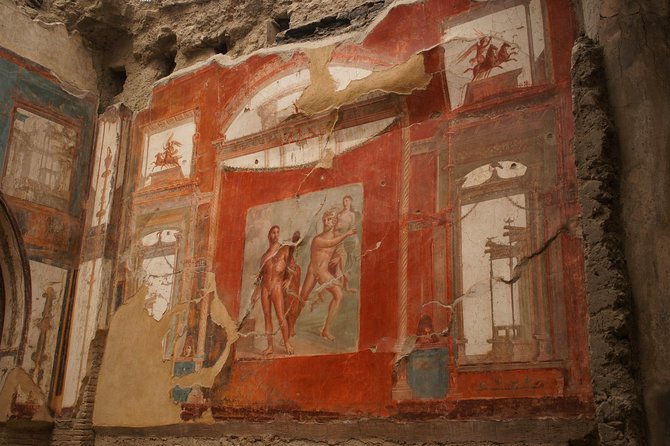 Private tour to Pompeii Herculaneum and Vesuvius - Reaching Vesuvius after the ruins