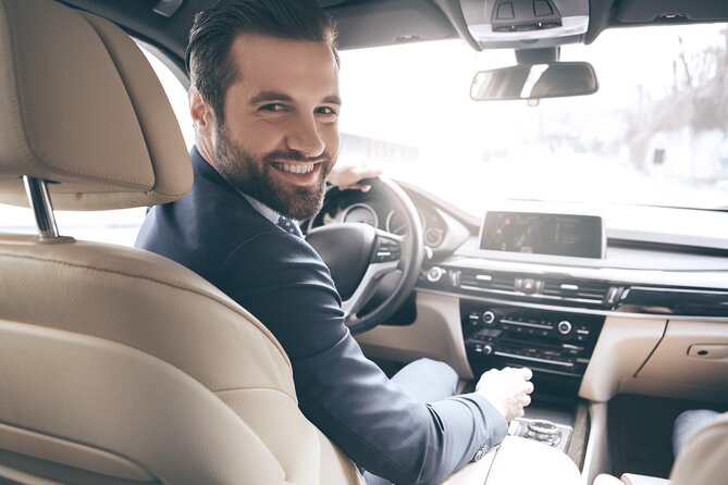 Private Transfer - Amalfi to Naples with 2h of Sightseeing: Vesuvius or Pompeii - Vehicle Sizes and Luggage Limits