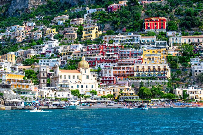 Private transfer: Naples to Positano, 2h in Vesuvius or Pompeii - Vehicle sizes and luggage limits