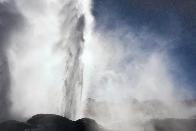 Private, via beaches, Kiwi farm to Rotorua 8 lakes & Geothermal - A Close Look at New Zealand’s Kiwifruit Country