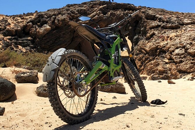 Private Volcanoes Tour Electric Experience of Fuerteventura - What the private format is worth