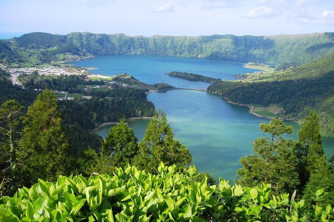 Private Walking Tour of the Sete Cidades Volcano - Is this walk suitable for your fitness level?