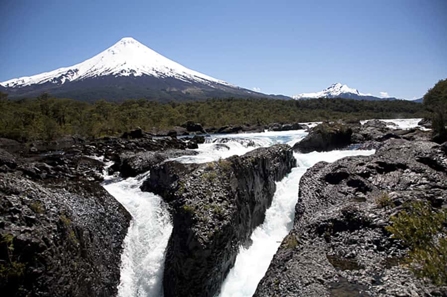 Puerto Varas: Osorno Volcano Day Trip by Air-conditioned Van - Key points to know before booking