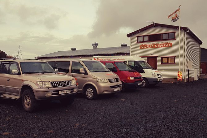 Red Lava Horse Riding Tour From Reykjavik - What the guides do well
