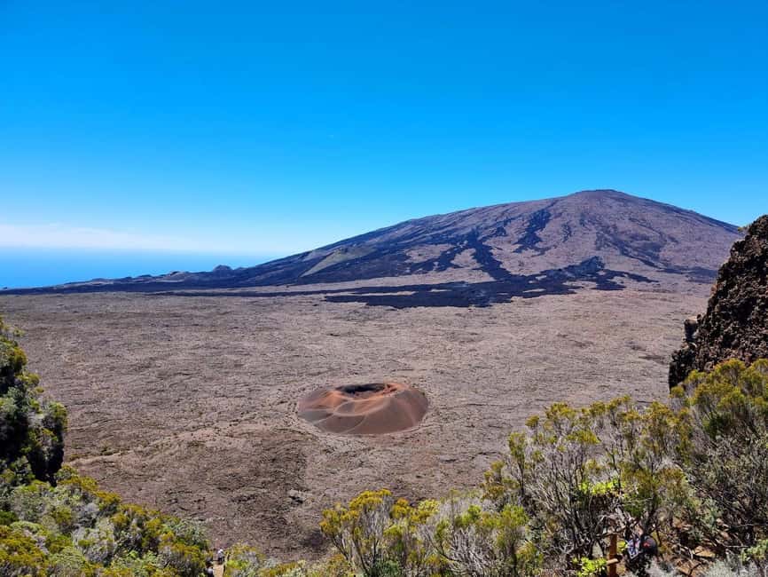 Reunion Island : Guided tour to the Volcano with lunch - Why this volcano day feels different