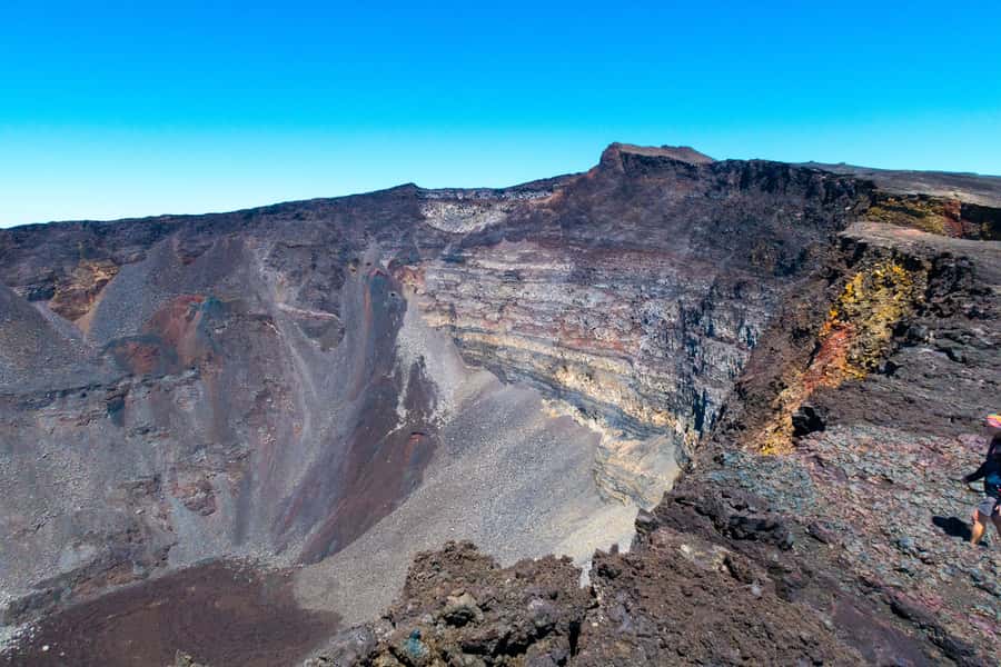Réunion: Piton de la Fournaise Volcano off trail Hike - Should you book the Piton de la Fournaise off-trail hike?