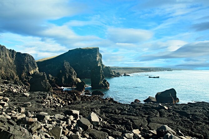 Reykjanes Peninsula: Volcanos & Blue Lagoon Self-Guided Tour - Hafnarberg Sea Cliffs and the cost of taking your time