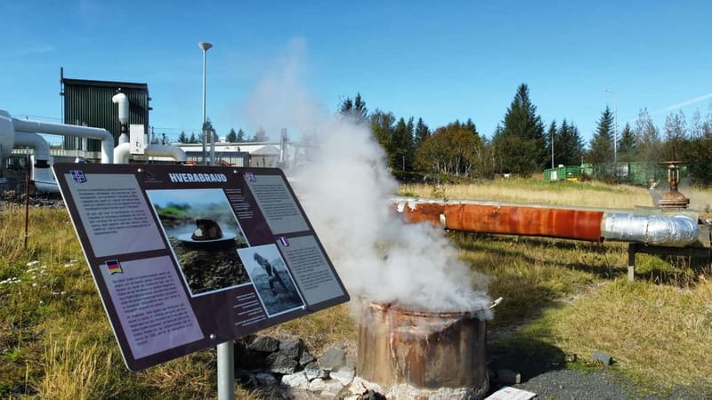 Reykjavík: Golden Circle, 2 Geysers & Geothermal Bakery Tour - Hveragerði and the hot springs