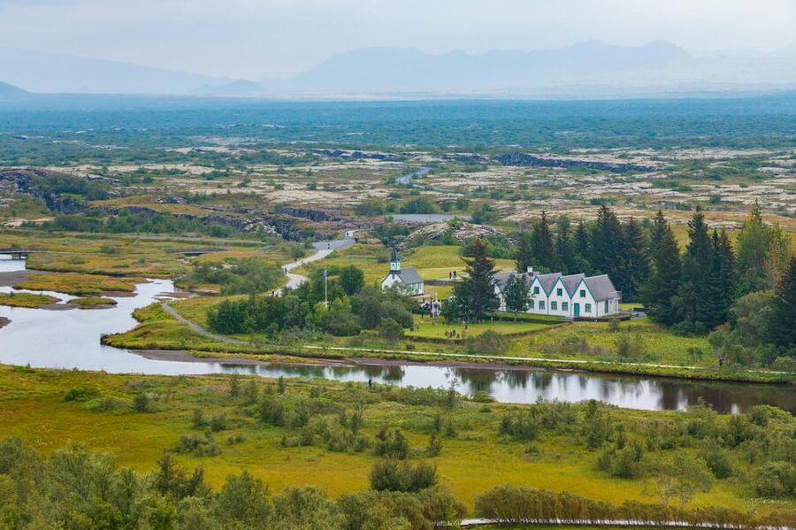 Reykjavik: Golden Circle, Crater & Blue Lagoon Minibus Tour - Key points before you book