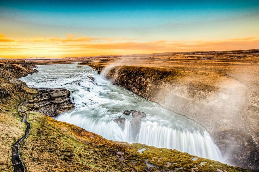 Reykjavik: Golden Circle Full-Day Tour with Kerid Crater - Starting in Reykjavik and crossing the southern countryside
