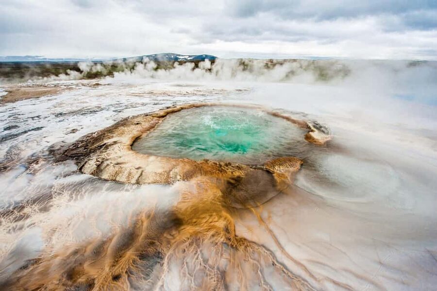 Reykjavik: Golden Circle, Geothermal Lagoon & Fridheimar - Þingvellir: where parliament and tectonic plates meet