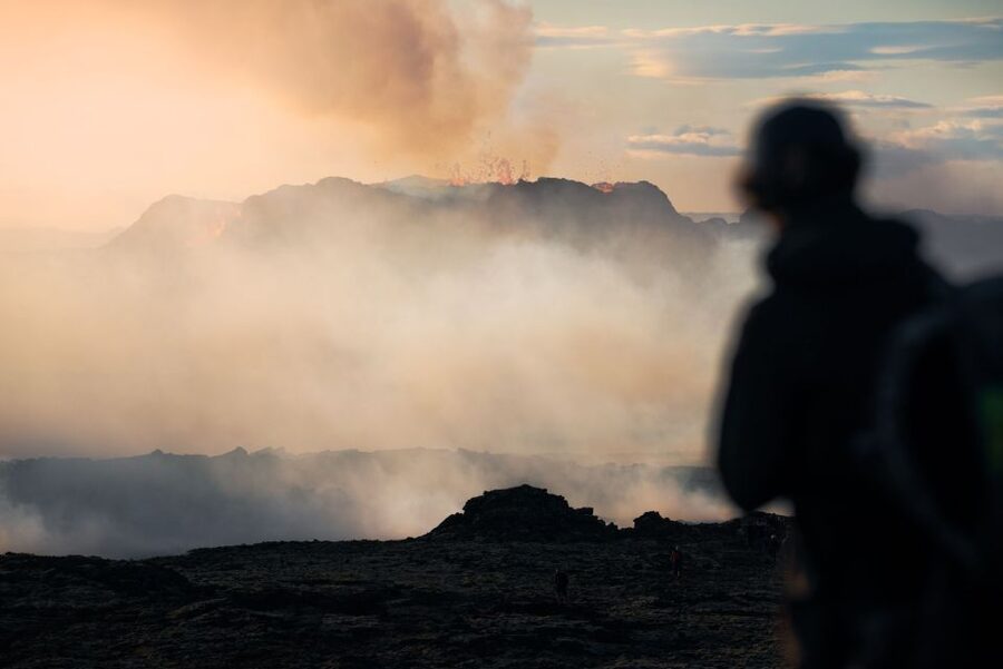 Reykjavik: Guided Tour to Volcano and Reykjanes Geopark - The essential details at a glance
