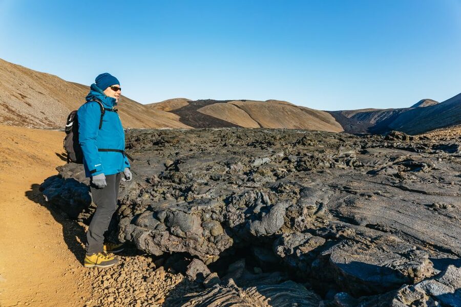Reykjavik: Guided Tour to Volcano and Reykjanes Geopark - Fagradalsfjall and the walk toward fresh lava