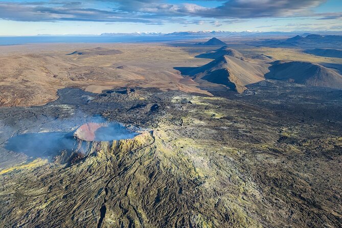 Reykjavik Helicopter Private Tour of Volcanoes - From Volcano Heli to the open sky