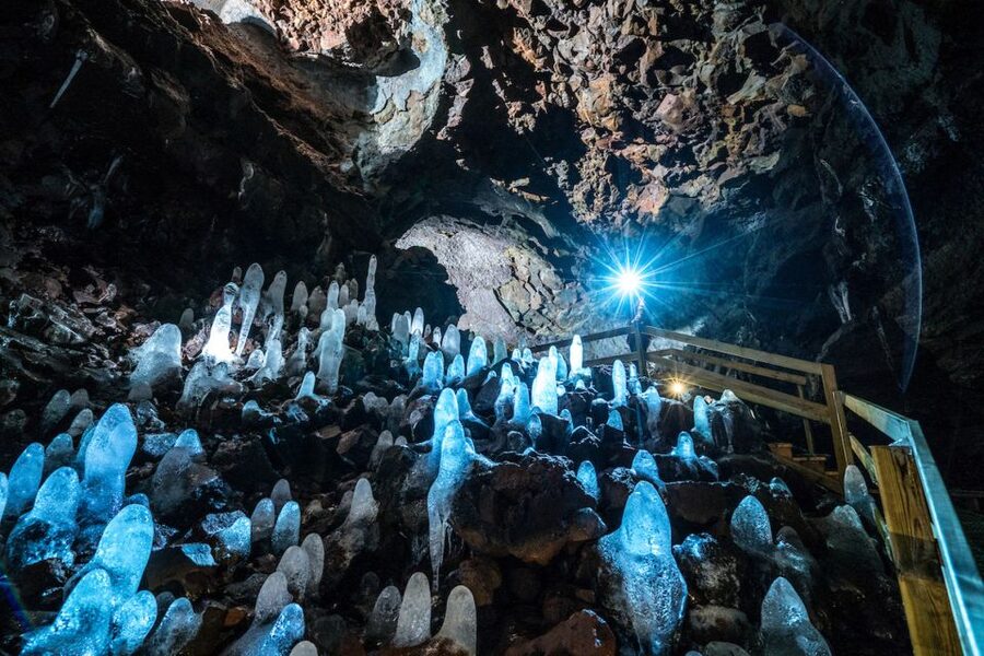 Reykjavik: Lava Cave, Hot Springs, Horses & Waterfalls Tour - Why this West Iceland route works