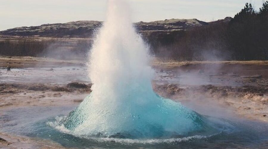Reykjavík: Private Golden Circle Tour with Kerid Crater - Kerid Crater adds color and volcanic shape