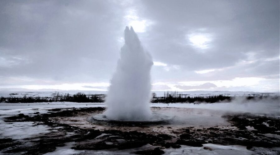 Reykjavík: Private Golden Circle Tour with Kerid Crater - Hveragerdi ends the route with a local food stop