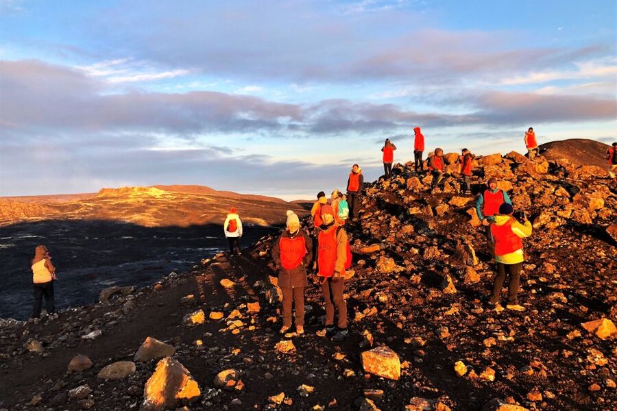 Reykjavík: Volcano Eruption Site and Reykjanes Hiking Tour - The Bridge Between Continents makes plate movement simple
