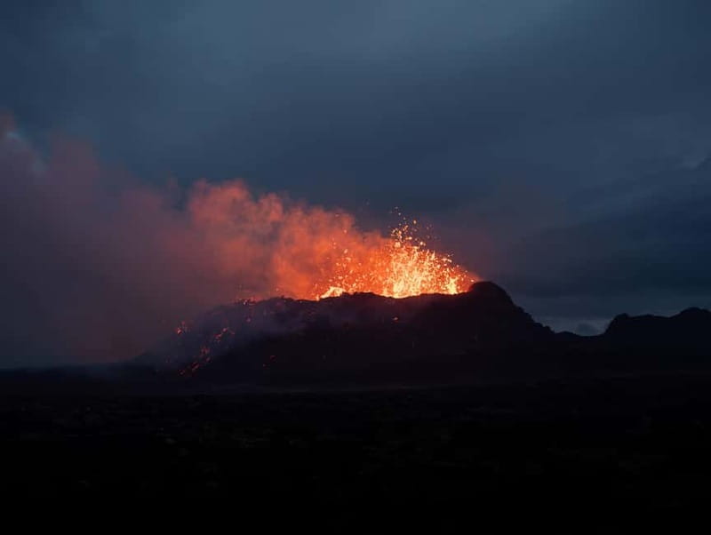 Reykjavik: Volcano Express Entry Ticket at Harpa - Lava heat and Icelandic winter cold