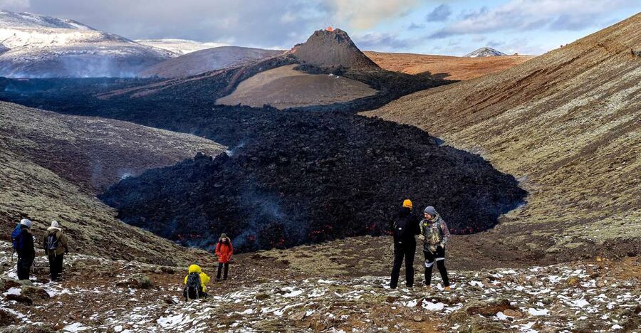 Reykjavík: Volcano Hike, Visit Grindavík and Blue Lagoon - The Fagradalsfjall hike and its fresh lava