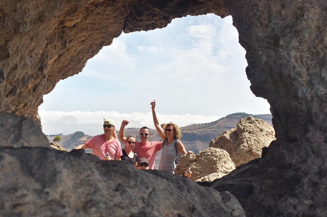 Roque Nublo: hiking on volcanoes with Sky Rebels - Why this small-group outing works well