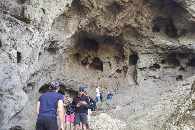 Roque Nublo: hiking on volcanoes with Sky Rebels - What the guides add to the day