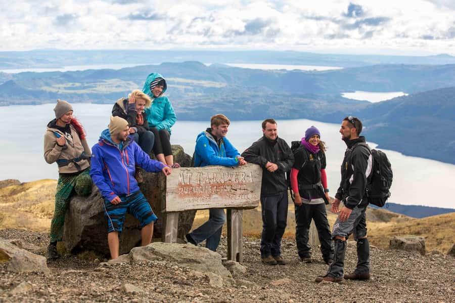 Rotorua: Mount Tarawera Volcanic Crater Half-Day Guided Walk - Entering the crater and the optional scree run