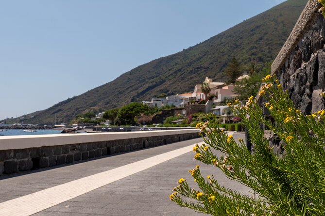 Salina Panarea Stromboli by night - Timing, language, and comfort on board