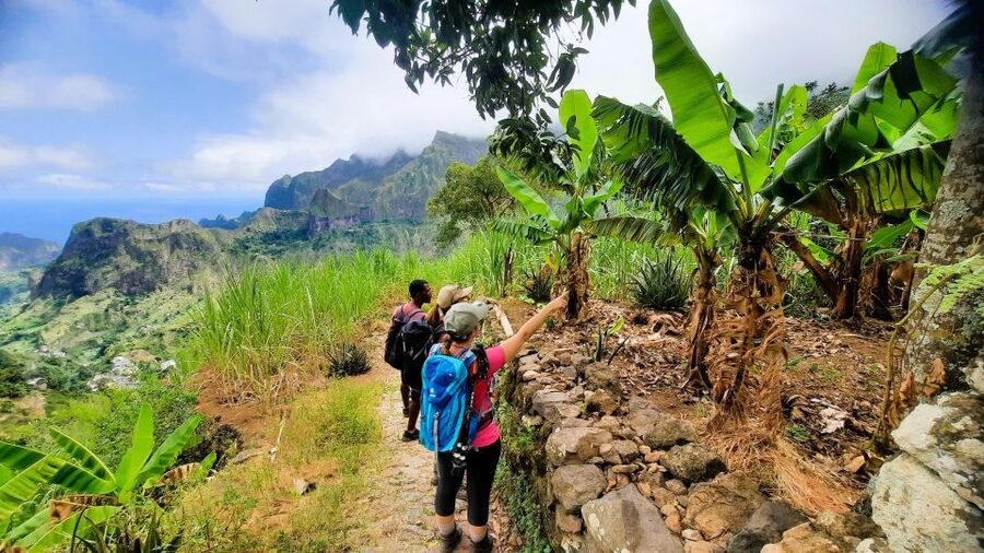 Santo Antão: Hiking Cova Volcano Crater to Ribeira Paúl - Should you book it?