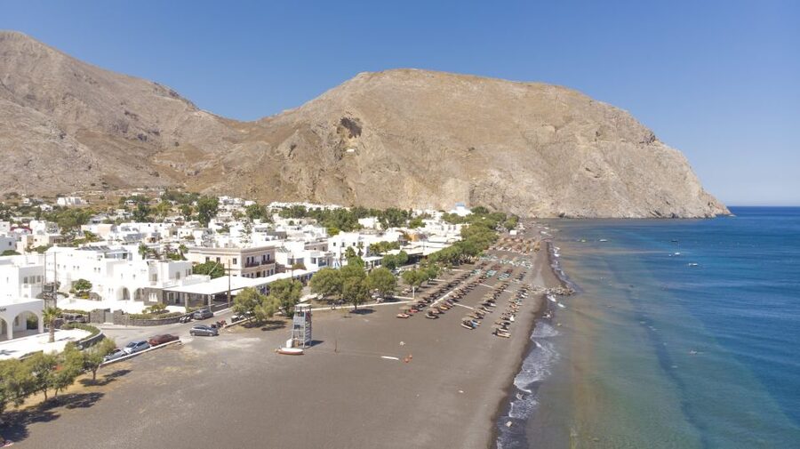 Santorini 2-Day Combo: Volcano Boat Cruise & Island Bus Tour - Profitis Ilias and the best wide views