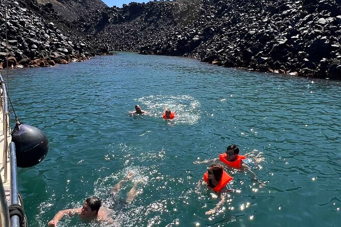 Santorini: Boat tour to Volcano, Hot Springs & Thirasia island - Quick facts worth knowing