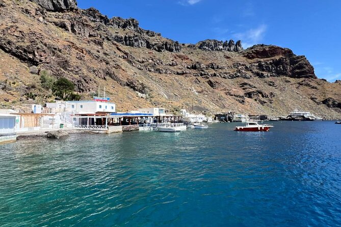 Santorini: Boat tour to Volcano, Hot Springs & Thirasia island - Who will enjoy this Santorini excursion