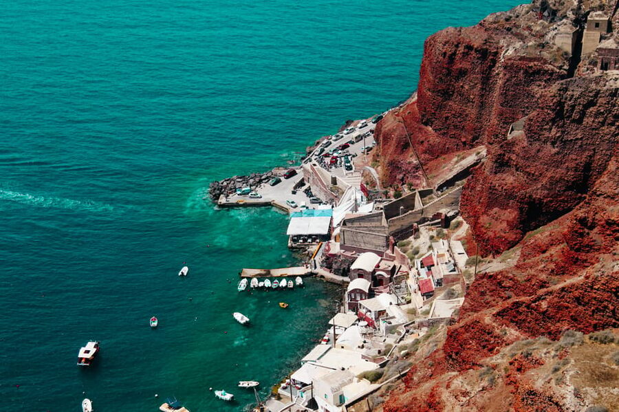 Santorini: Private Motorboat Cruise and Volcano Hike - Snorkeling, Thirasia, and the cove below Oia