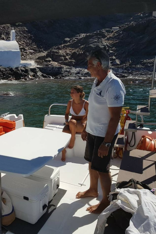 Santorini: Private Motorboat Cruise and Volcano Hike - Strengths and limits to weigh before booking